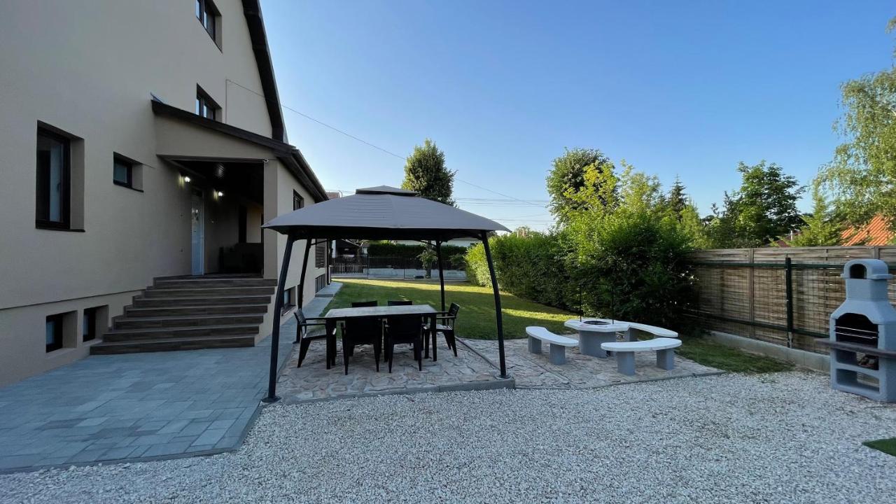 City Apartman Balatonföldvár Buitenkant foto